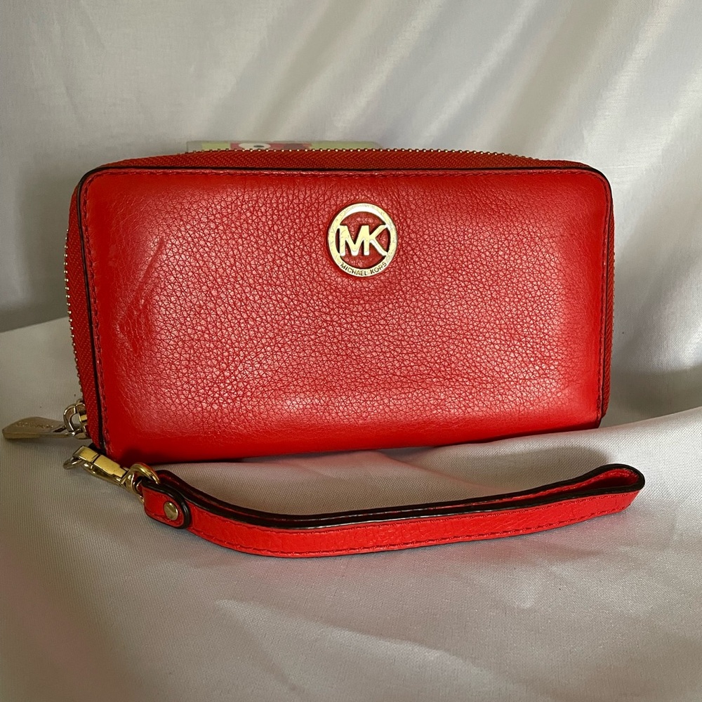 Michael Kors Leather Wallet Wristlet